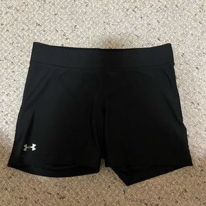 Under Armour running shorts/spandex